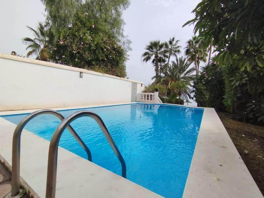 Beautiful 2 Bedroom In Calle Carabeo, Nerja Dış mekan fotoğraf